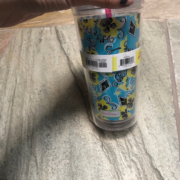 KAO Lilly Pulitzer water bottle NWT - Picture 3 of 7